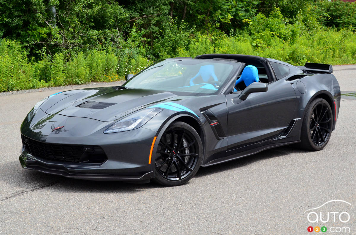 2017 Chevrolet Corvette Grand Sport: The Standout of the Lineup